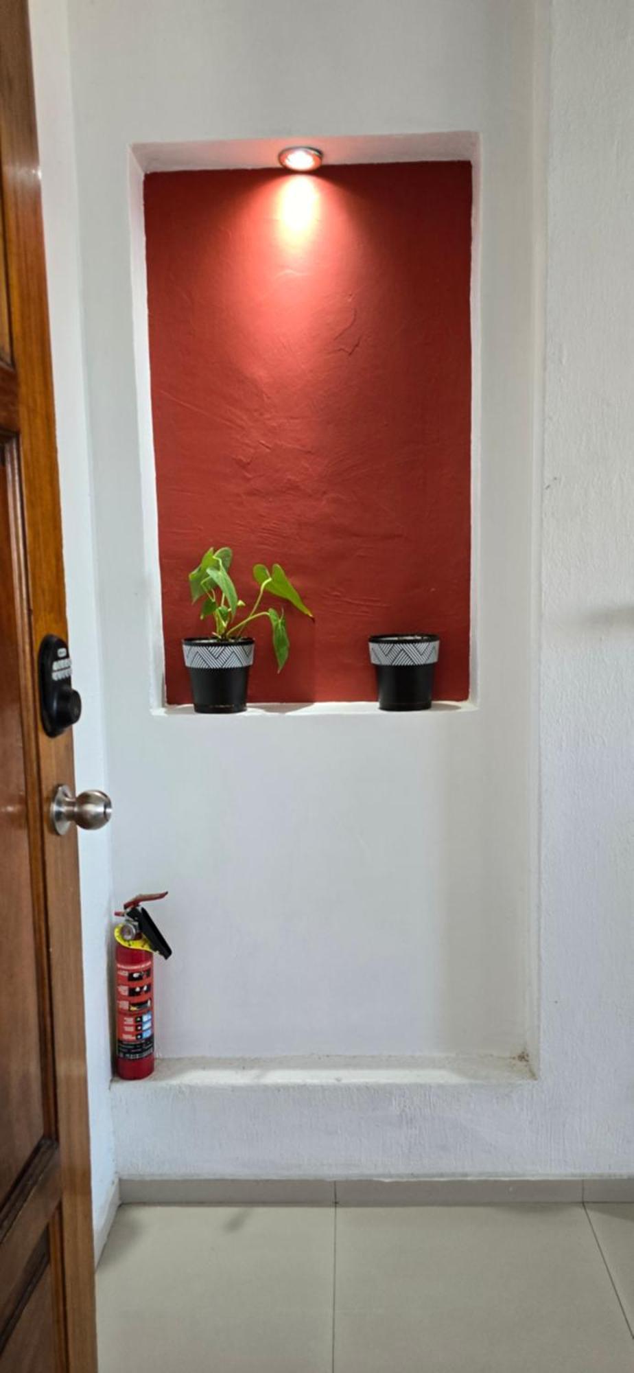Magnifico Departamento: Beachfront Oasis with Pools and Comfort for 6 Manzanillo Exterior photo